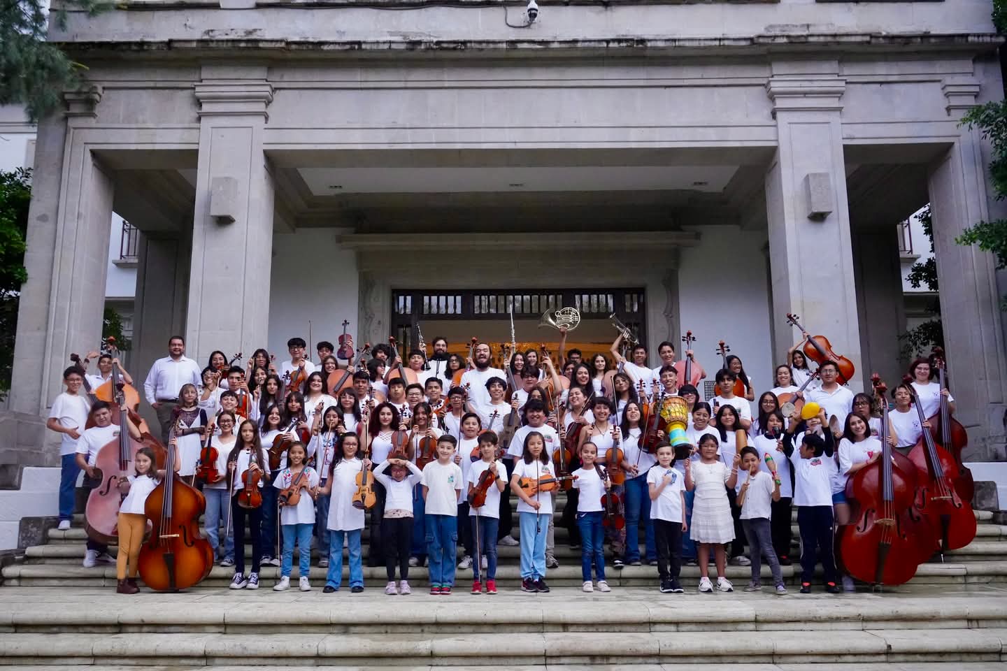 Actividad Cultural Comunitaria: Concierto del Ensamble comunitario de cuerdas y percusiones