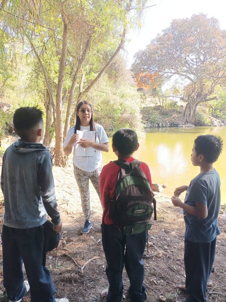 Actividad Cultural Comunitaria: Poesía sonora
