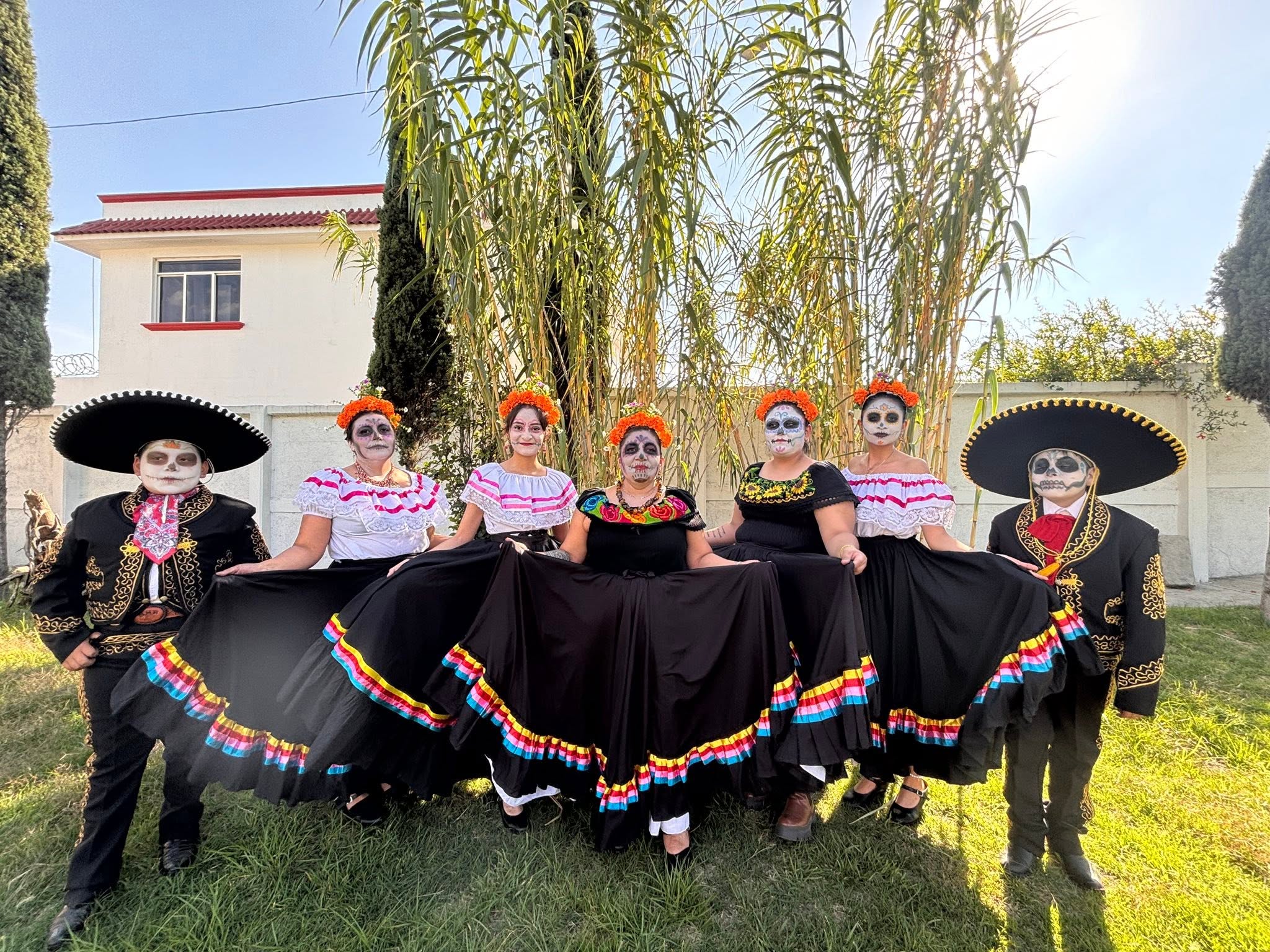 Actividad Cultural Comunitaria: Día de Muertos