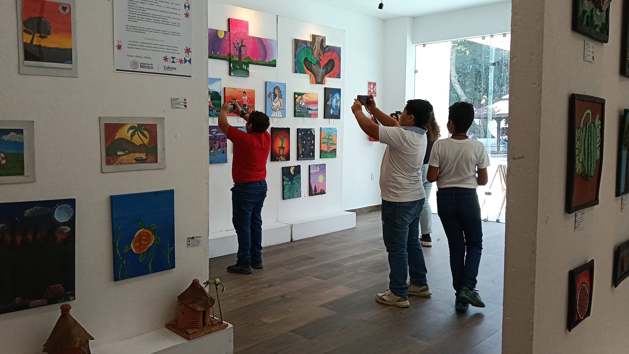 Actividad Cultural Comunitaria: Así miramos el mundo:  Voces por la paz