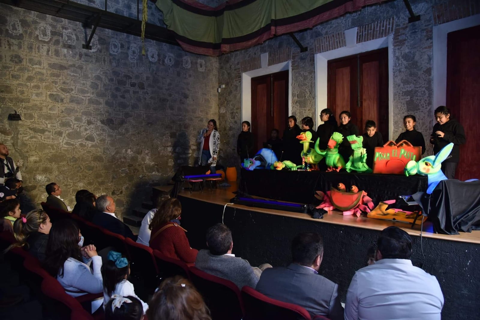 Actividad Cultural Comunitaria: Sueños de Cri-Cri