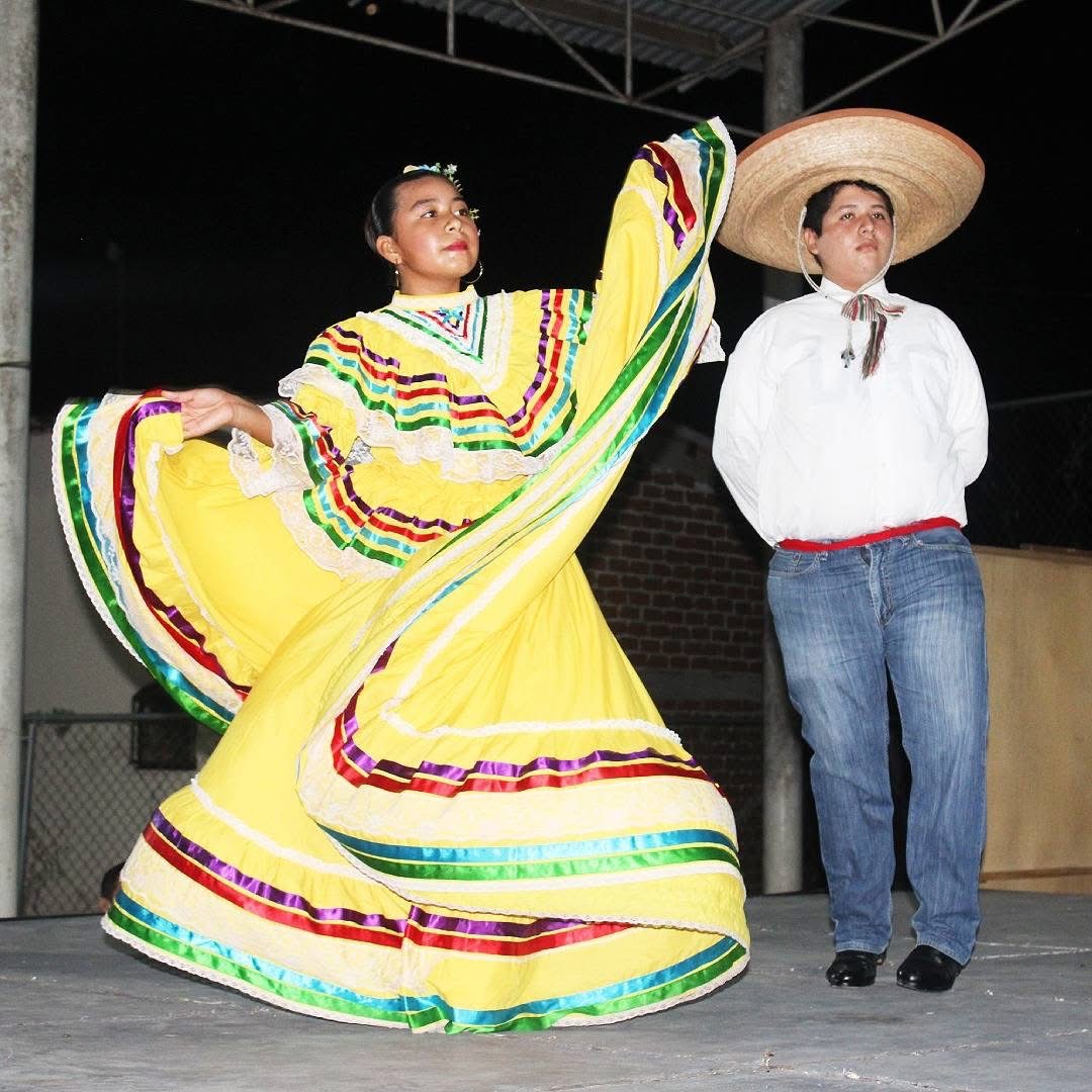 Actividad Cultural Comunitaria: Día de la Independencia