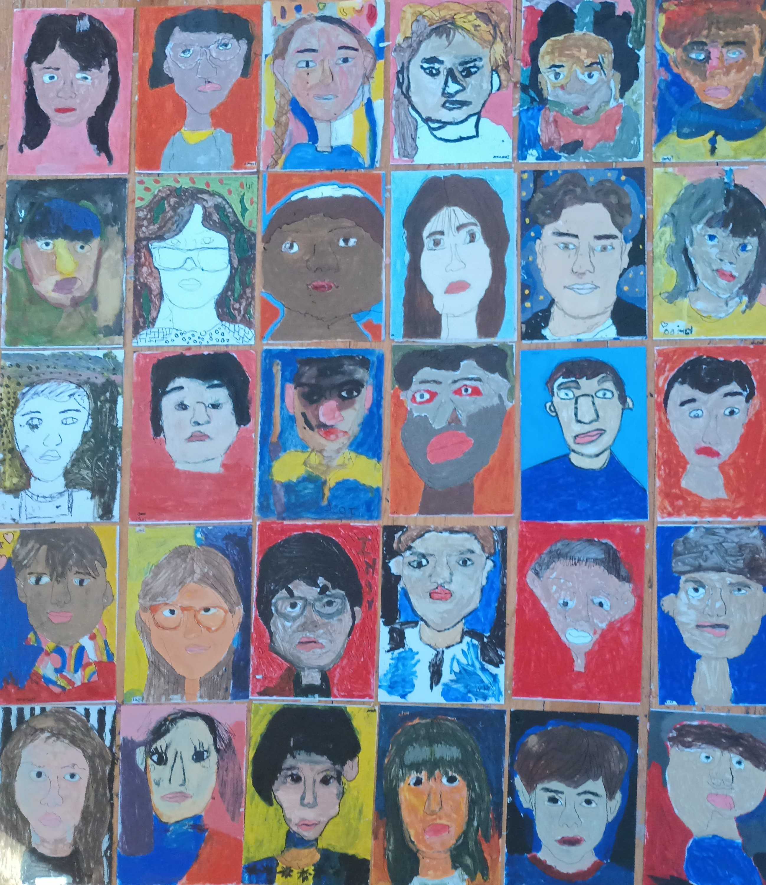 Actividad Cultural Comunitaria: Autorretratos: Identidad y autopercepción