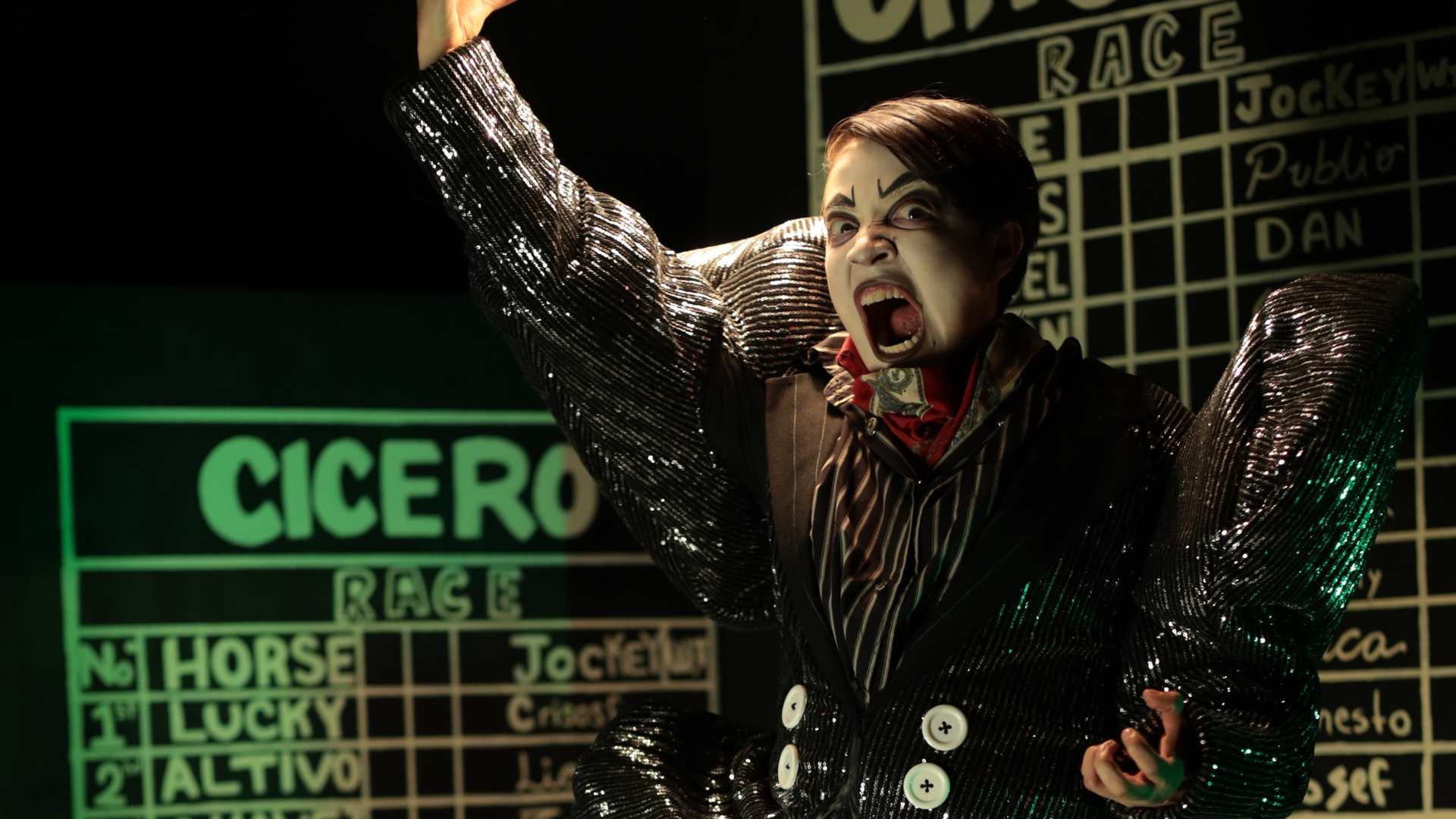 Laboratorio de vestuario experimental impartido por Mauricio Medina Arbesú