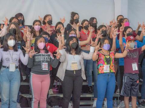 Semillero Creativo de Coro comunitario en movimiento 