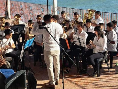 Semillero Creativo de Banda sinfónica comunitaria de Centla